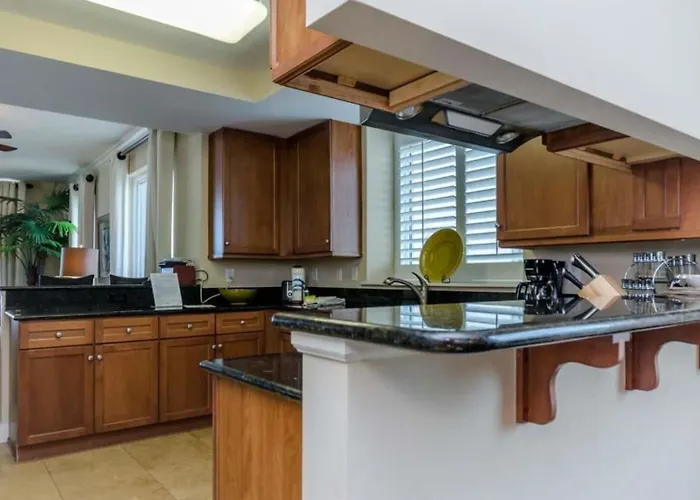 Three Bedroom Corner With Gulf View Balcony Apartment Pensacola