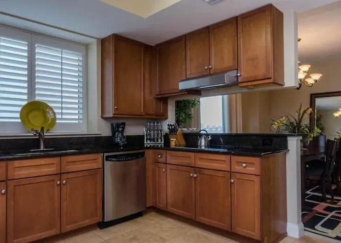 Three Bedroom Corner With Gulf View Balcony * Pensacola